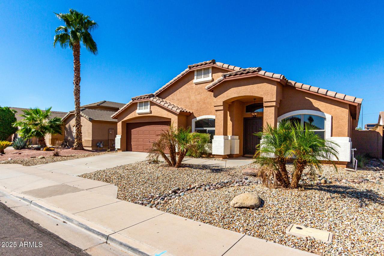 11430 E Prairie Ave., Mesa, AZ 85212