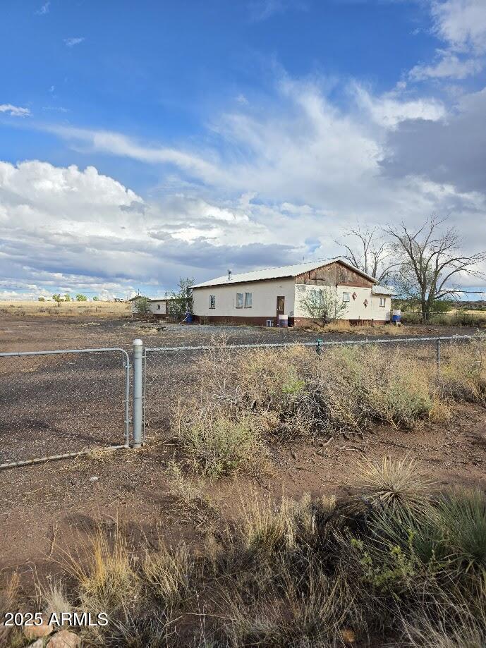 8 Trail Dr., St Johns, AZ 85936