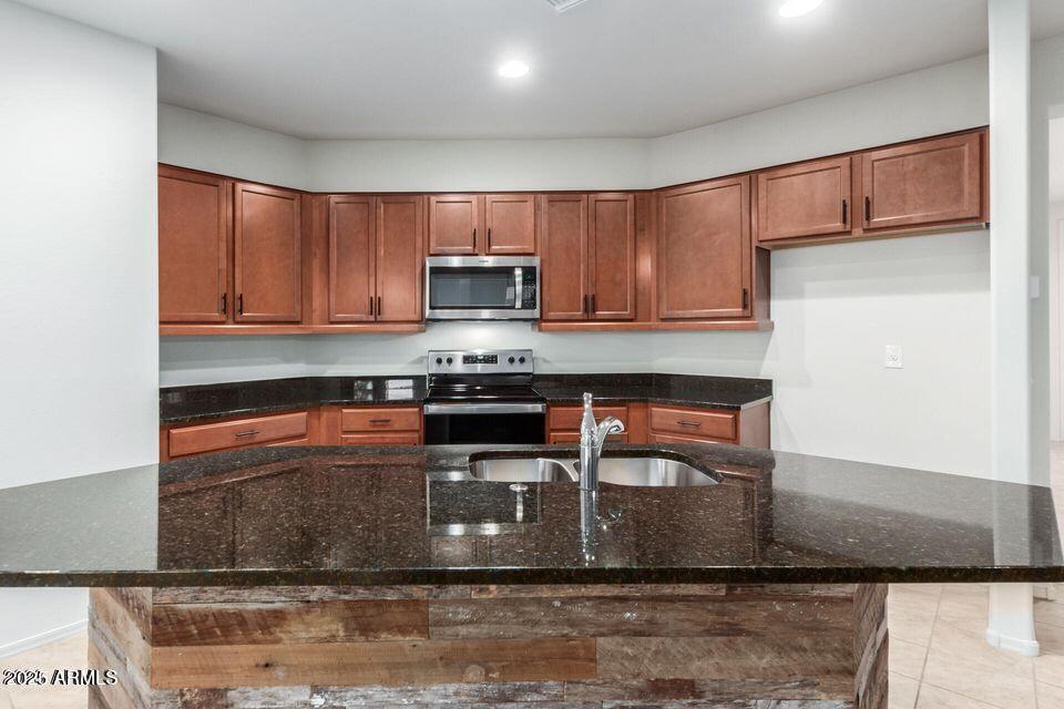 26783 N 70th Ln., Peoria, AZ 85383