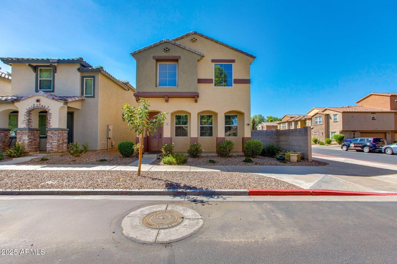 7751 W Eaton Rd., Phoenix, AZ 85035