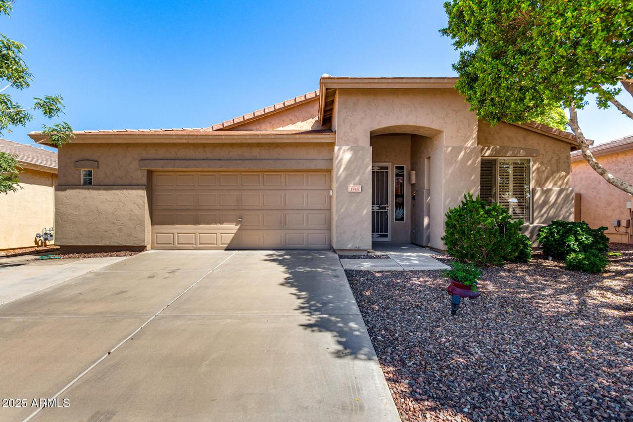 1748 W Nighthawk Way, Phoenix, AZ 85045