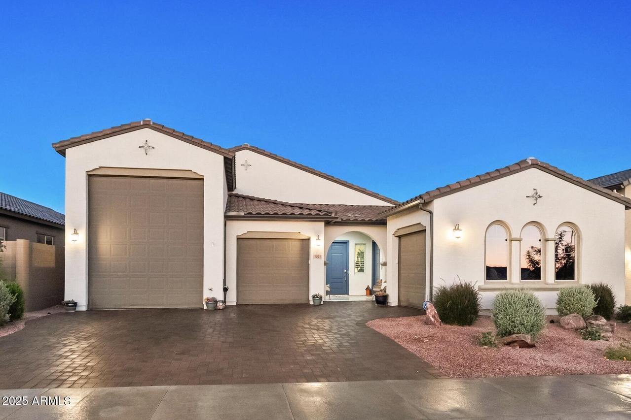 3025 N 200th Ave., Buckeye, AZ 85396