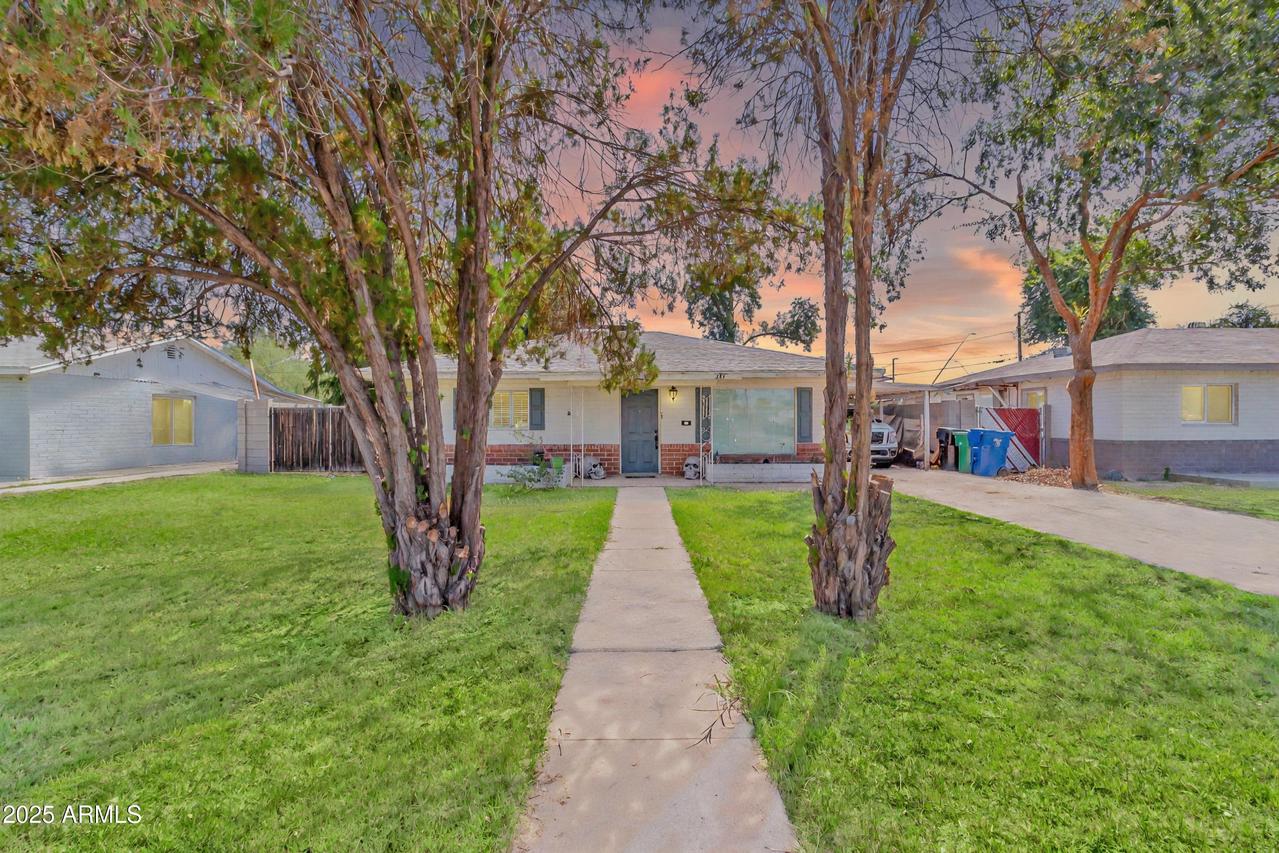 345 W 9th St., Mesa, AZ 85201