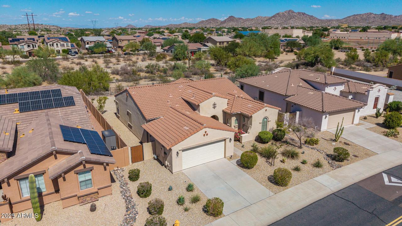 17928 W Lavender Ln., Goodyear, AZ 85338