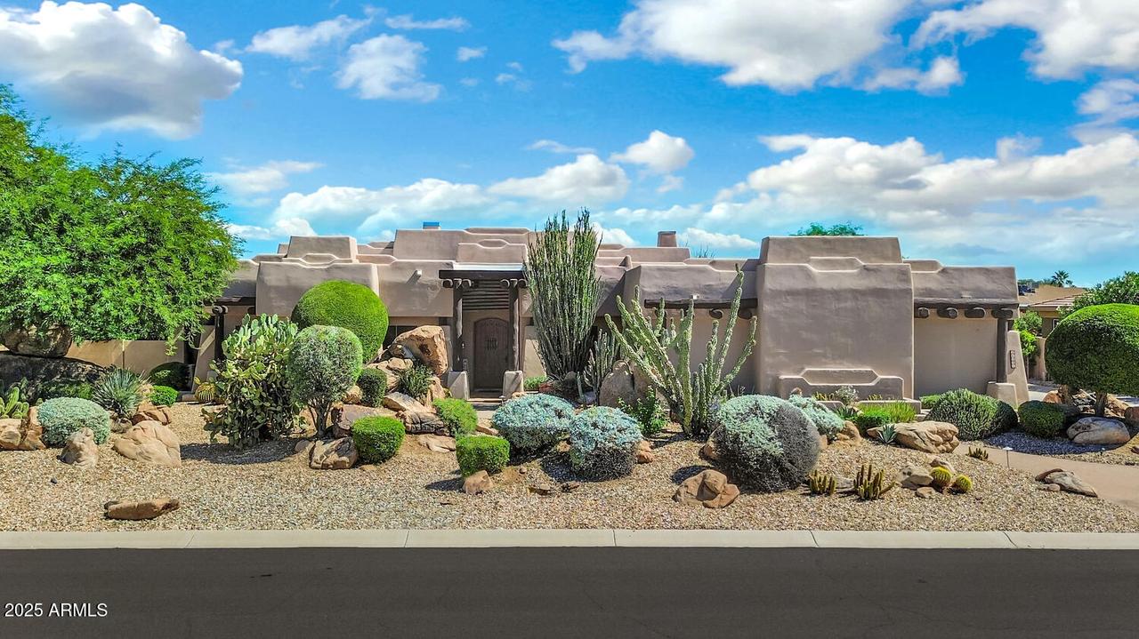 24005 N 45th Dr., Glendale, AZ 85310