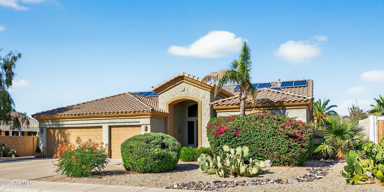 10897 S Turtle Dove Dr., Goodyear, AZ 85338