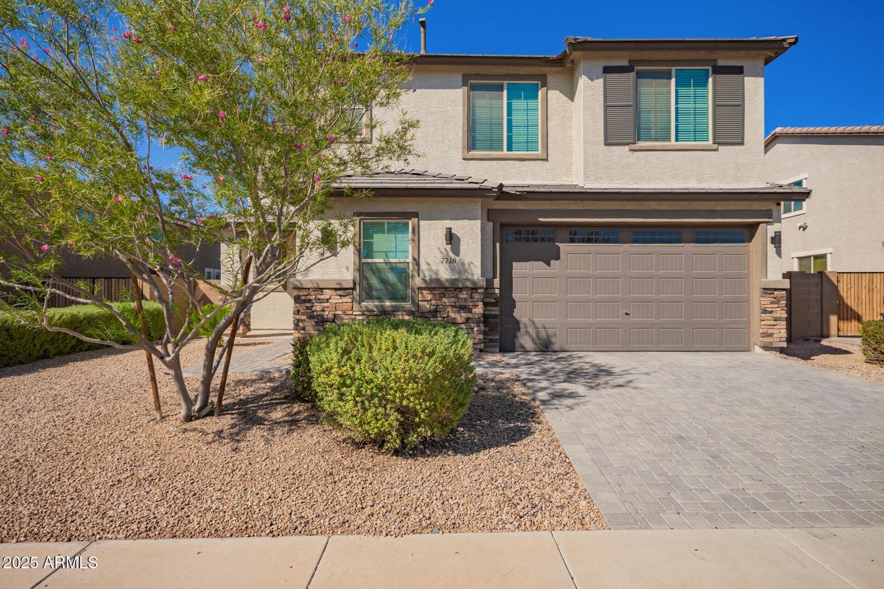 7718 W Jones Ave., Phoenix, AZ 85043
