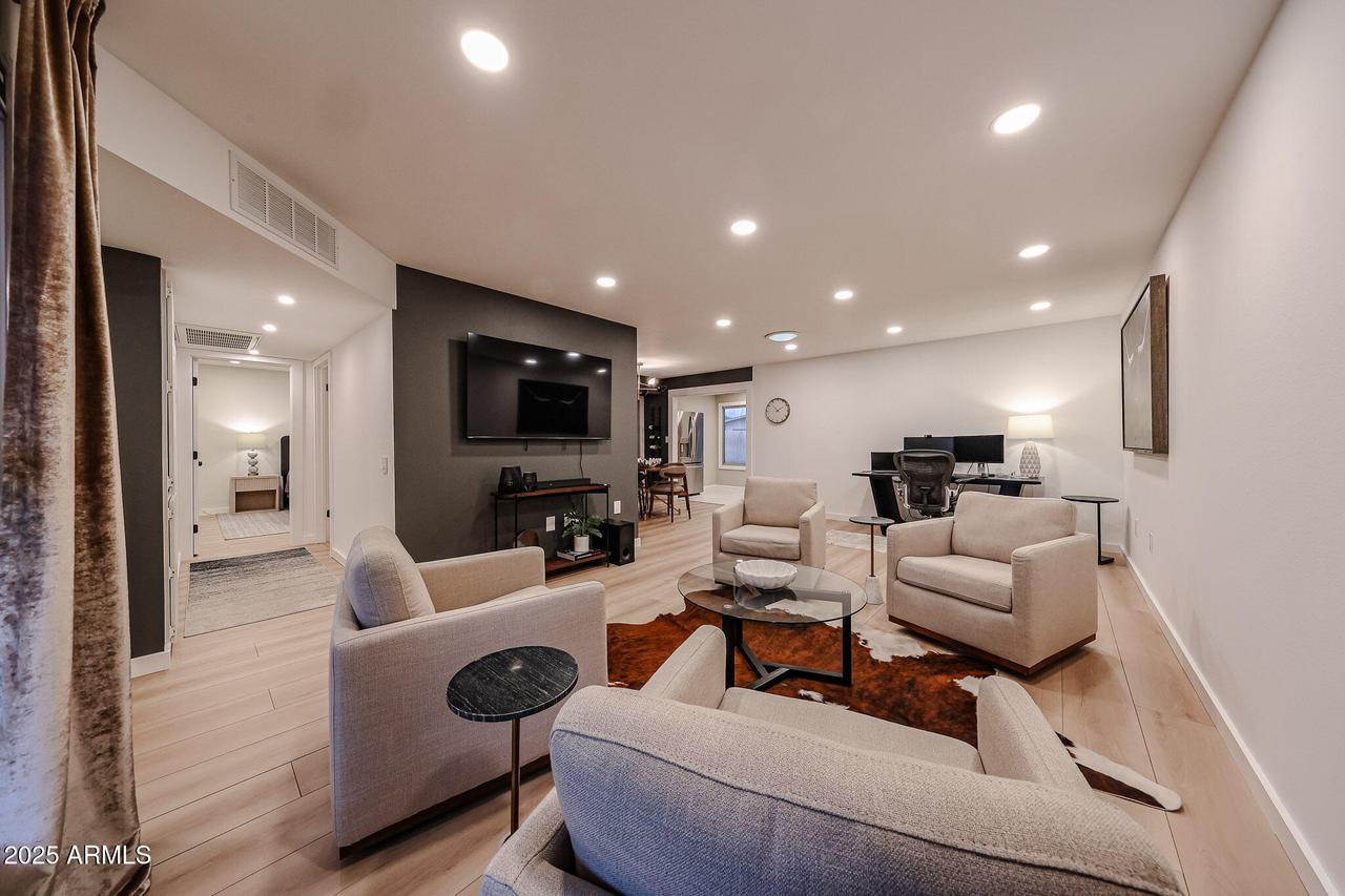 17037 N 106th Ave., Sun City, AZ 85373