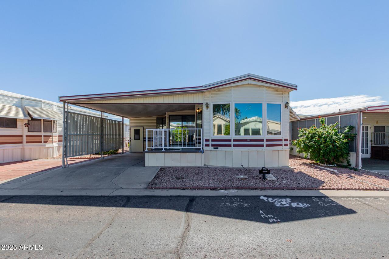 7750 E Broadway Rd. #698, Mesa, AZ 85208