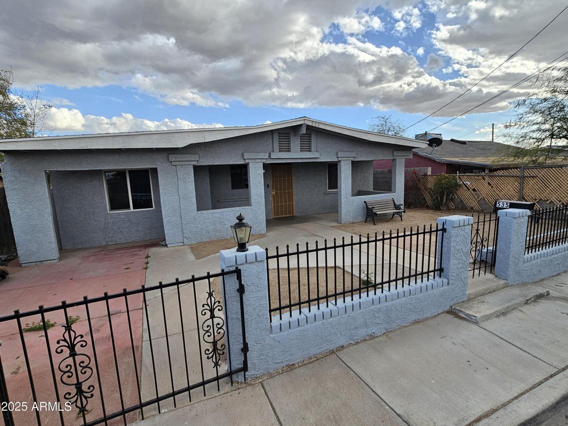 535 E Agua Fria Ln., Avondale, AZ 85323