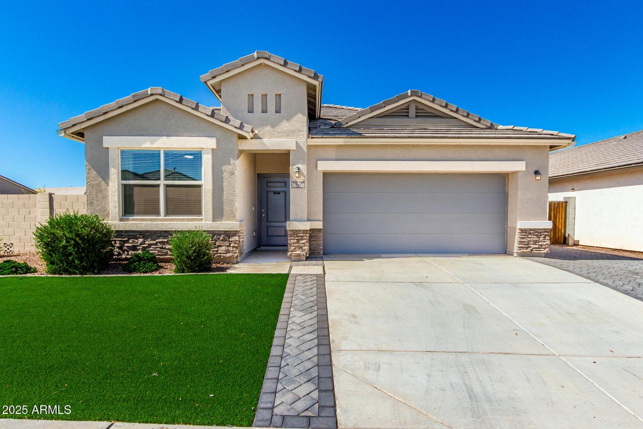 36708 N Petra Dr., San Tan Valley, AZ 85143