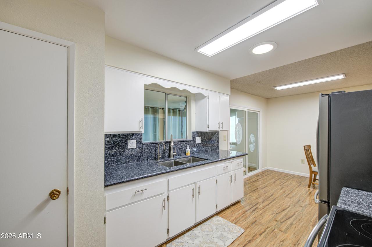 9909 W Newport Dr., Sun City, AZ 85351