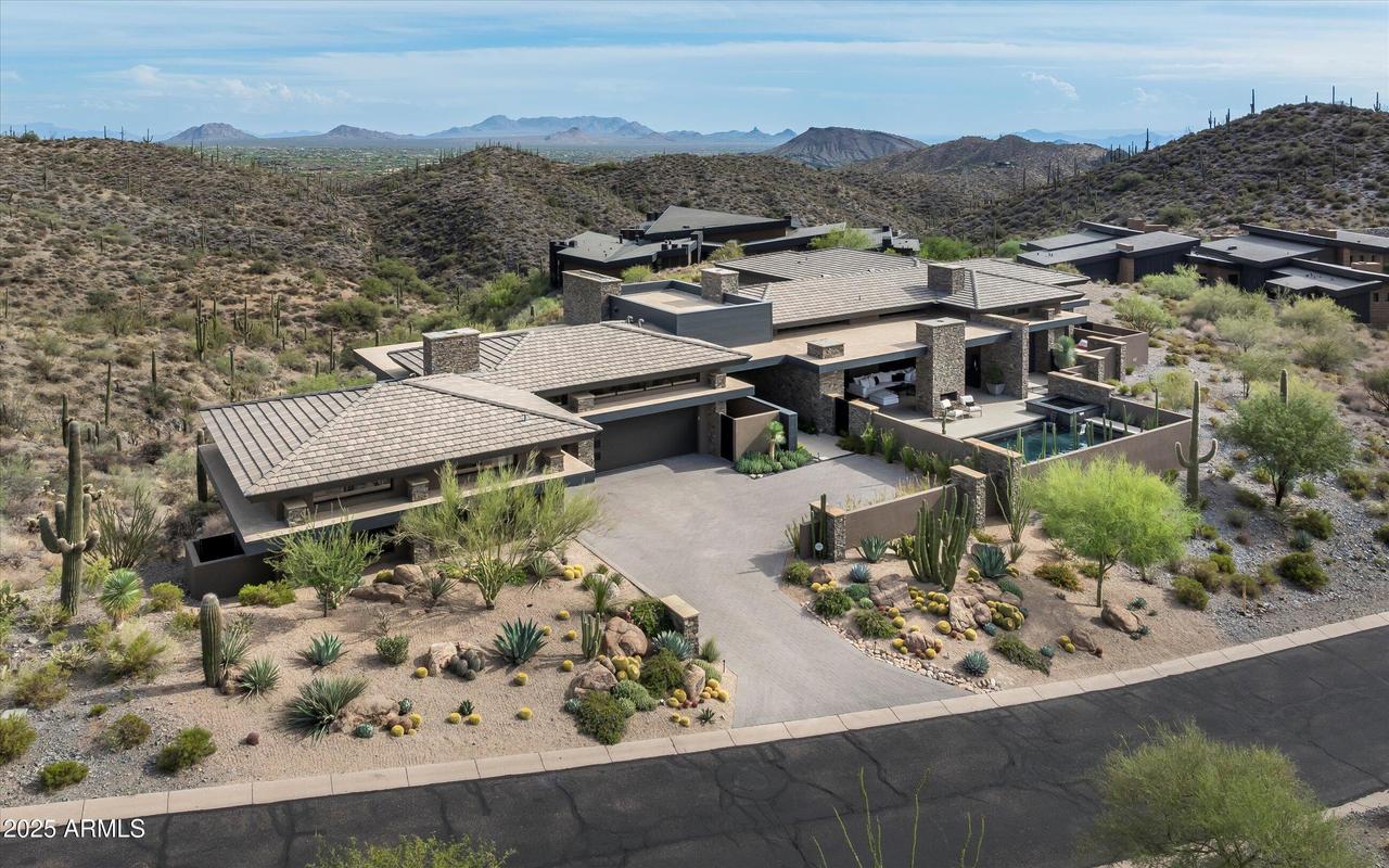9589 E Cintarosa Pass, Scottsdale, AZ 85262