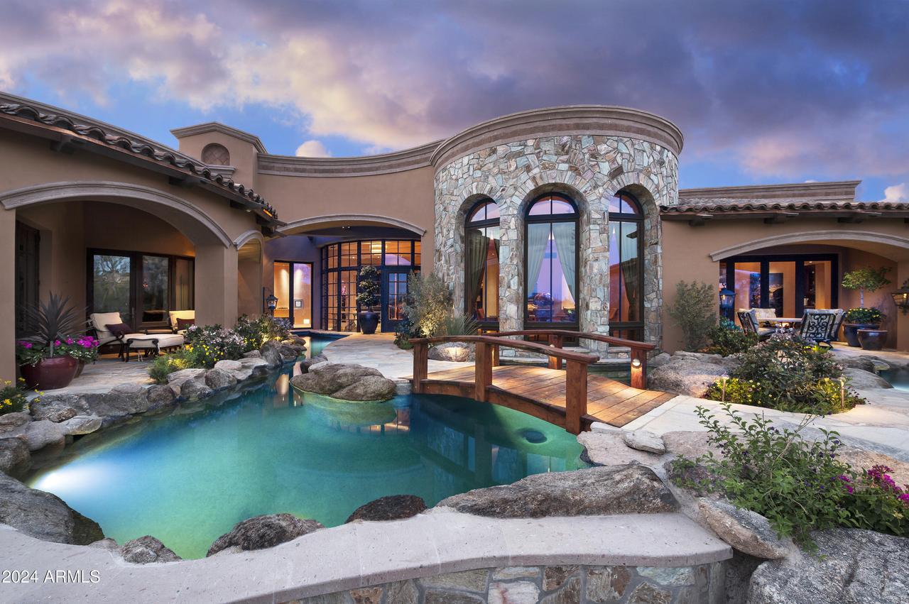 9808 E Honey Mesquite Dr., Scottsdale, AZ 85262