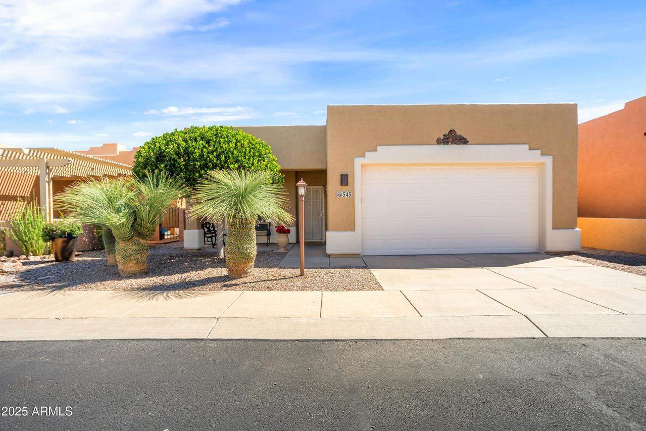 545 S Meadowood Ln., Sierra Vista, AZ 85635
