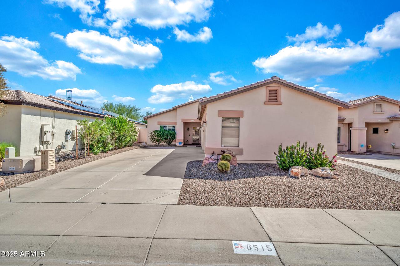 6515 W Avenida Del Rey, Phoenix, AZ 85083