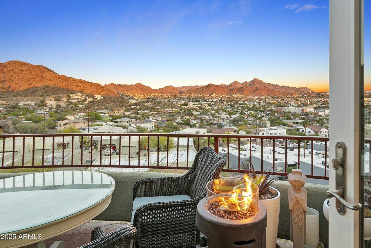 10005 N 1st Dr., Phoenix, AZ 85021