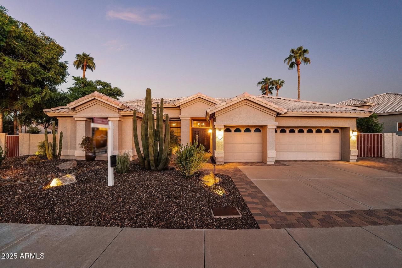 22031 N 64th Ave., Glendale, AZ 85310