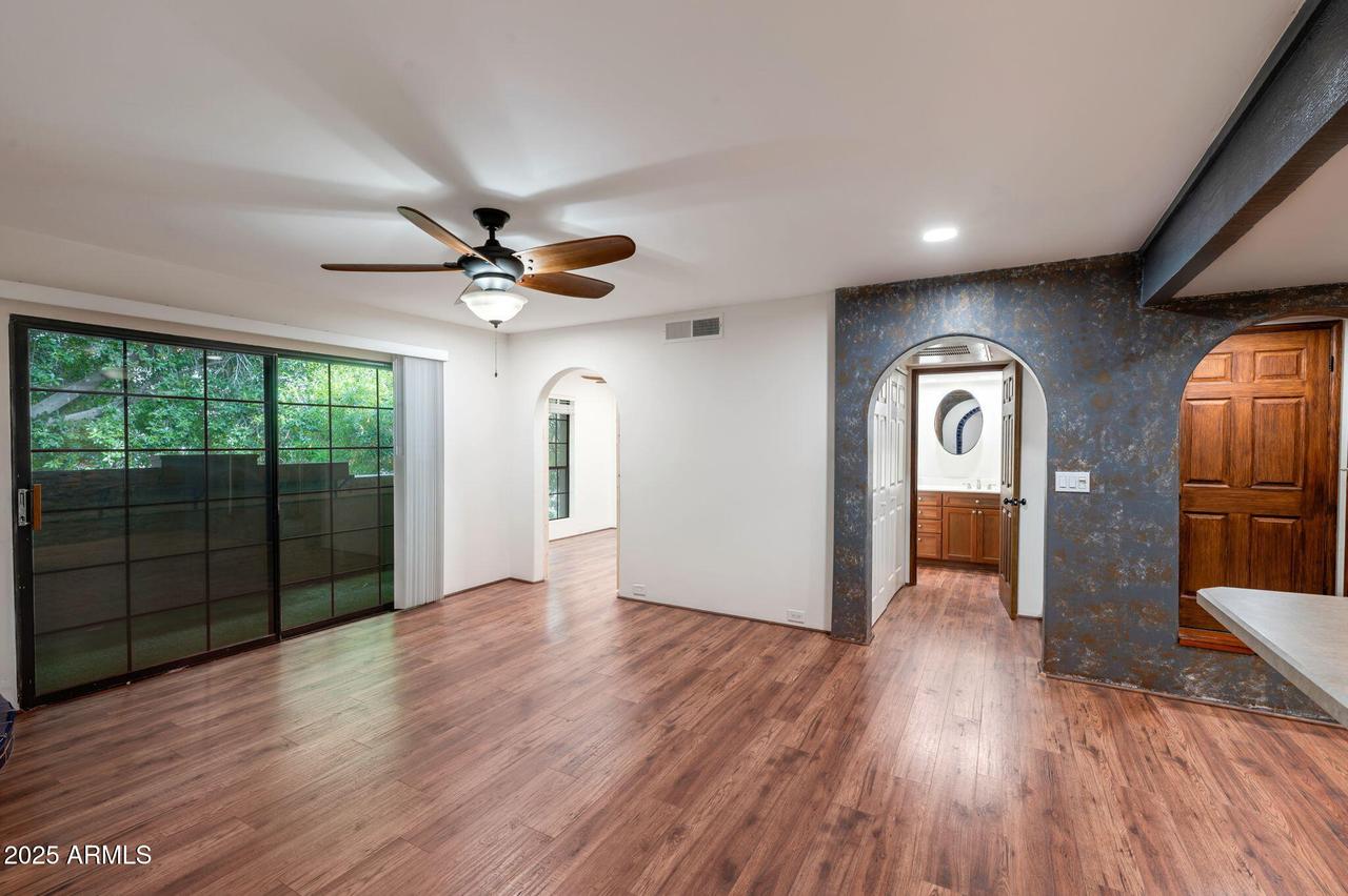 7557 N Dreamy Draw Dr. #224, Phoenix, AZ 85020