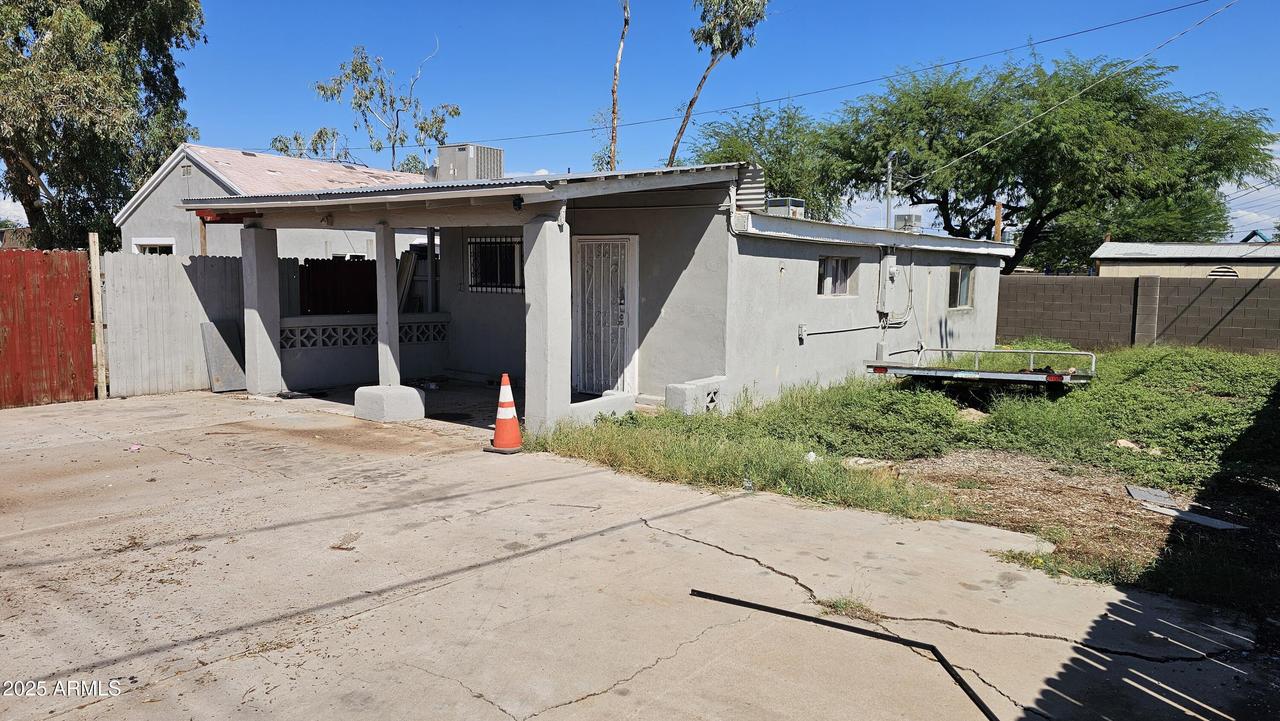 643 W Wier Ave., Phoenix, AZ 85041