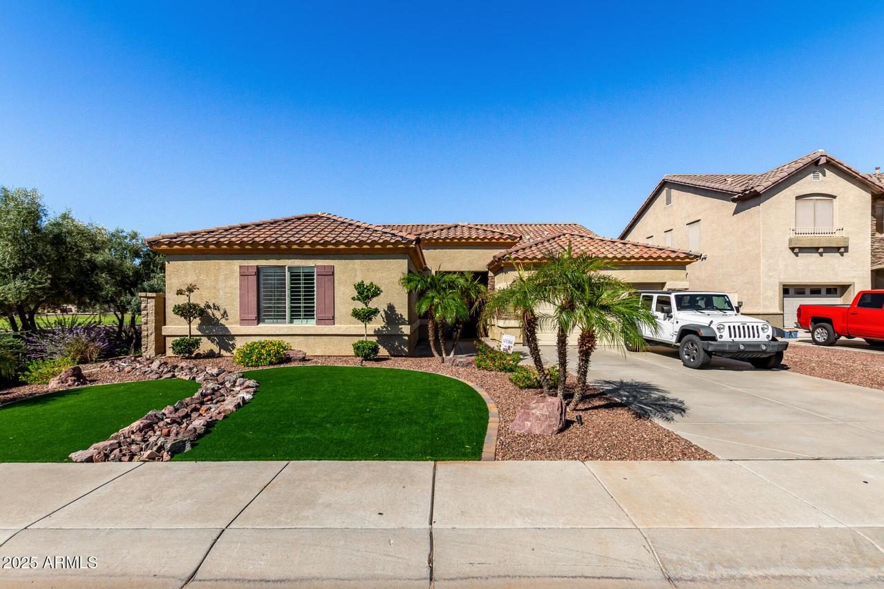 15912 N 175th Dr., Surprise, AZ 85388