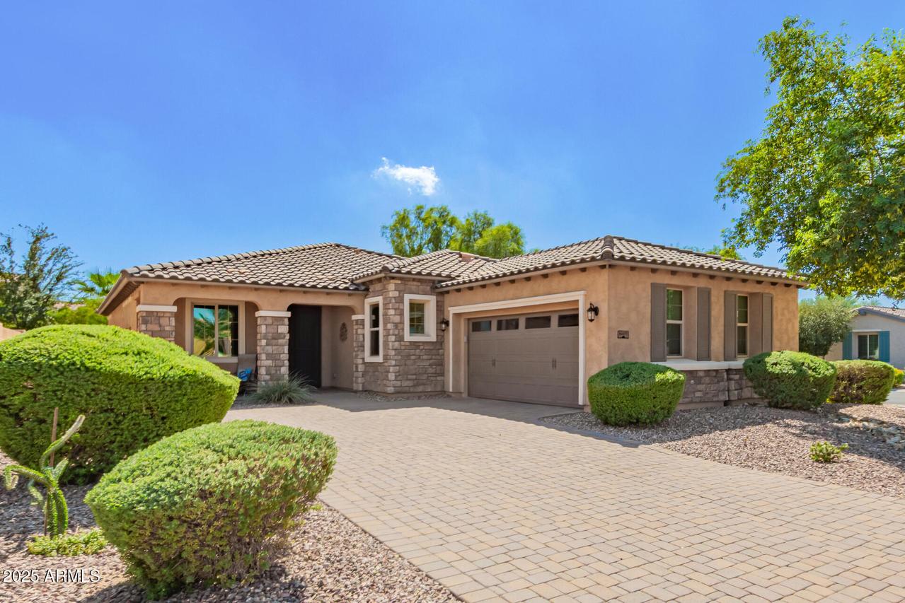 14479 W Desert Flower Dr., Goodyear, AZ 85395