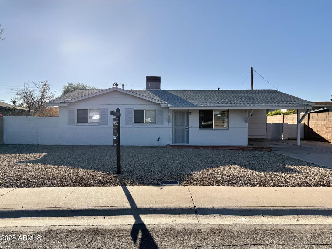 713 E Campus Dr., Tempe, AZ 85282