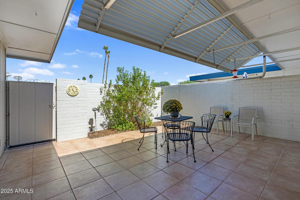 13058 N 100th Ave., Sun City, AZ 85351