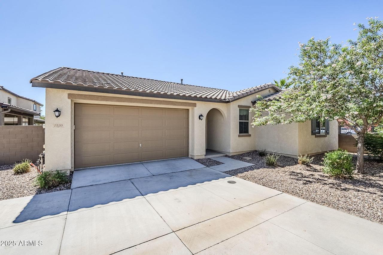 1530 S Elm St., Gilbert, AZ 85296