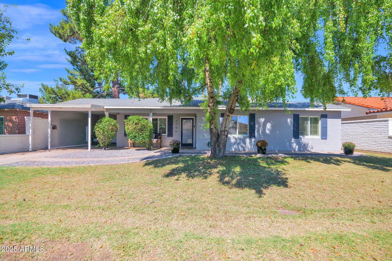 1704 E Solano Dr., Phoenix, AZ 85016