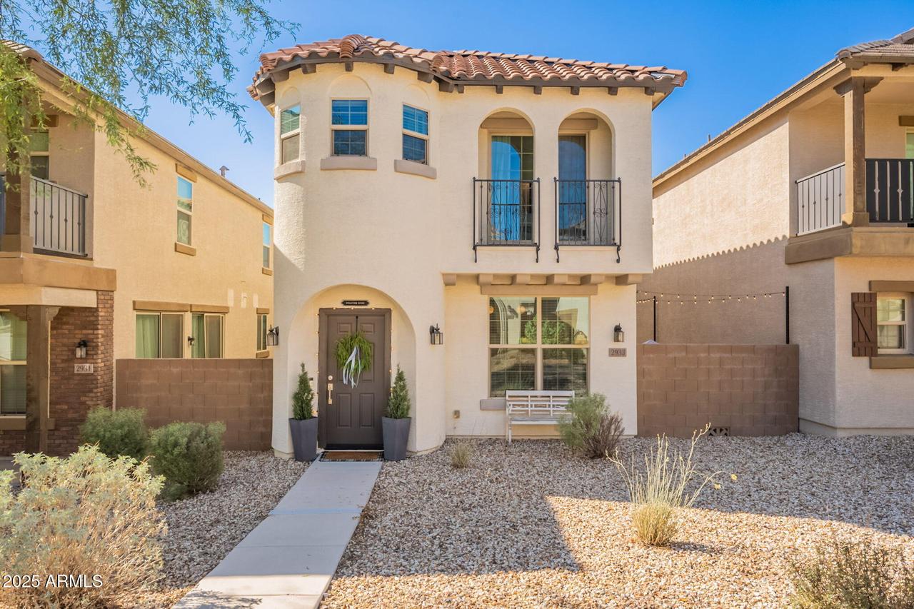 2933 N Augustine, Mesa, AZ 85207