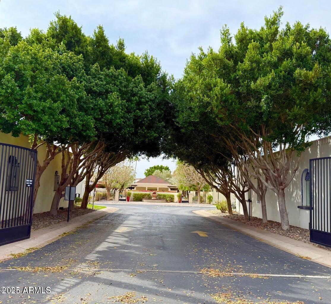 2631 E Beekman Pl., Phoenix, AZ 85016