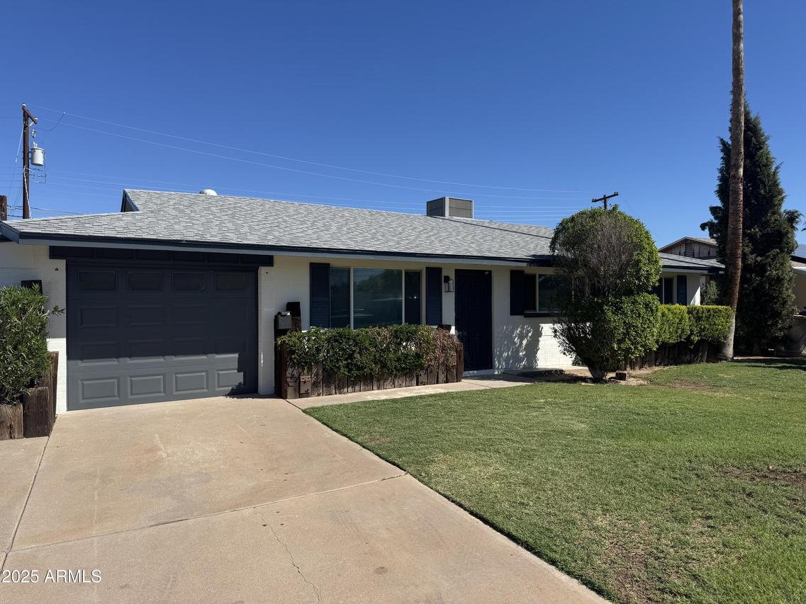 1638 W Bedford St., Mesa, AZ 85201