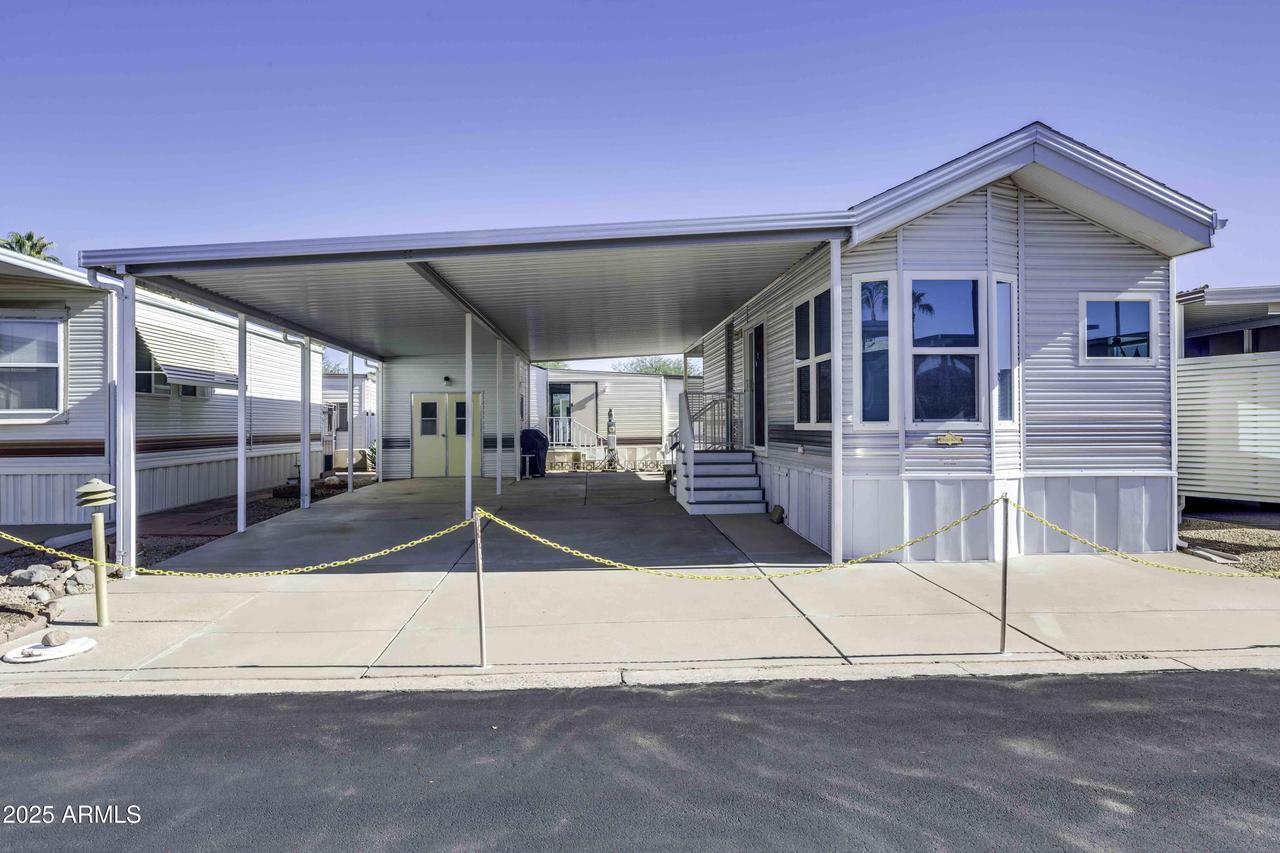 17200 W Bell Rd. #522, Surprise, AZ 85374