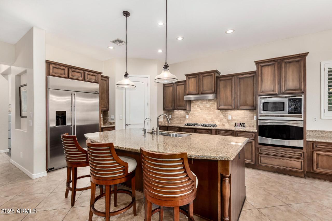 4390 S White Dr., Chandler, AZ 85249