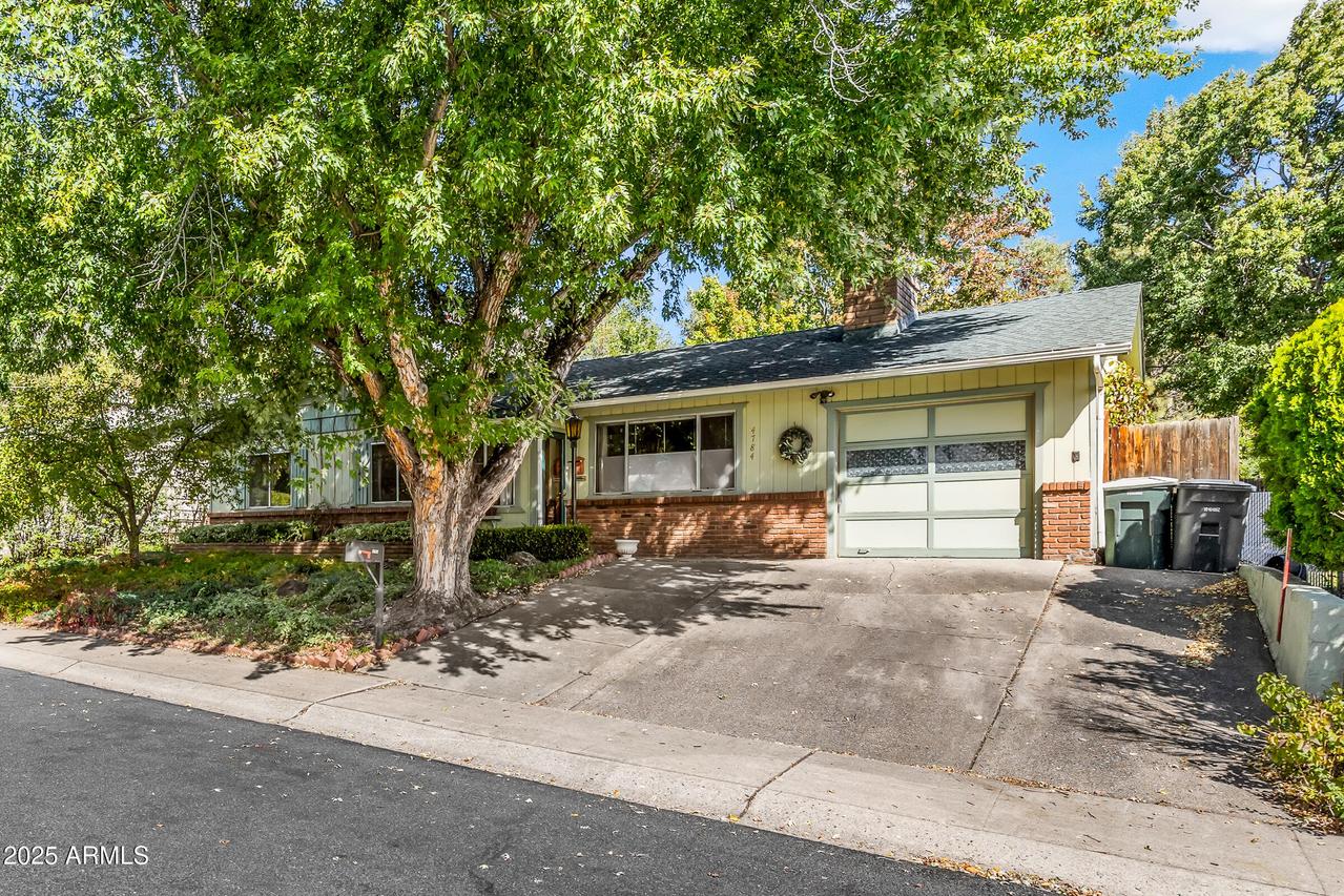 4784 E Halfmoon Dr., Flagstaff, AZ 86004