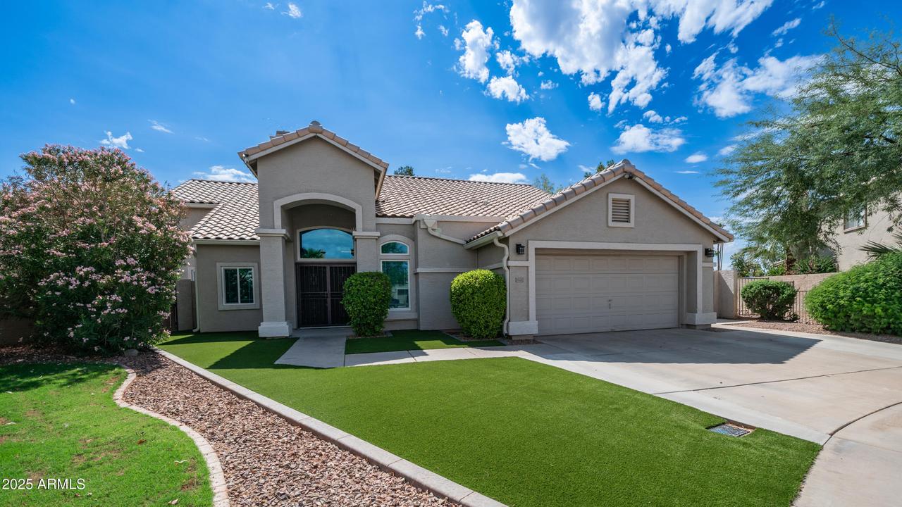 155 W Palomino Dr., Tempe, AZ 85284