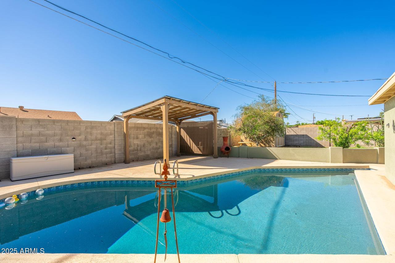 3215 W Sharon Ave., Phoenix, AZ 85029