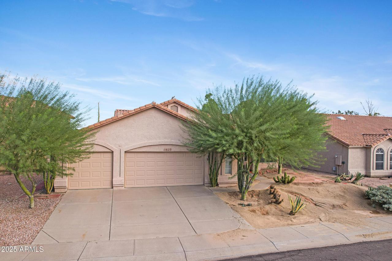11623 S 46th St., Phoenix, AZ 85044