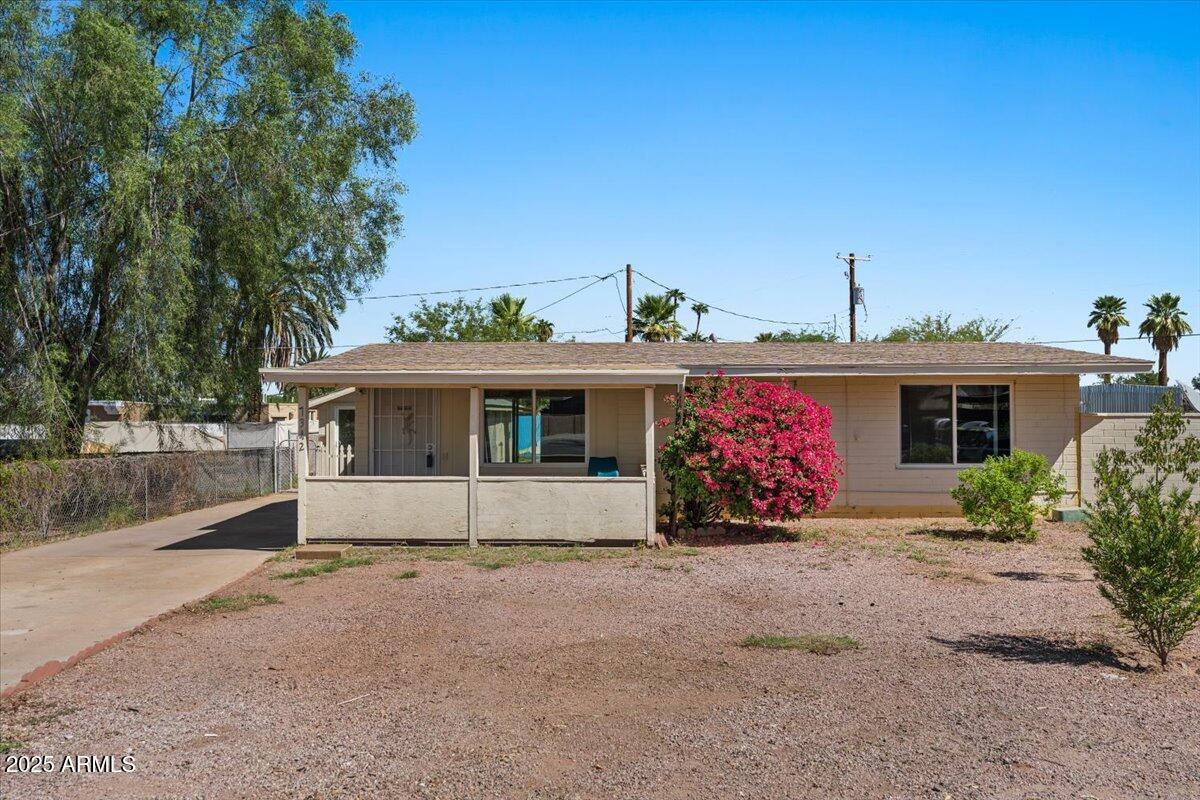 1342 E Nancy Ln., Phoenix, AZ 85042