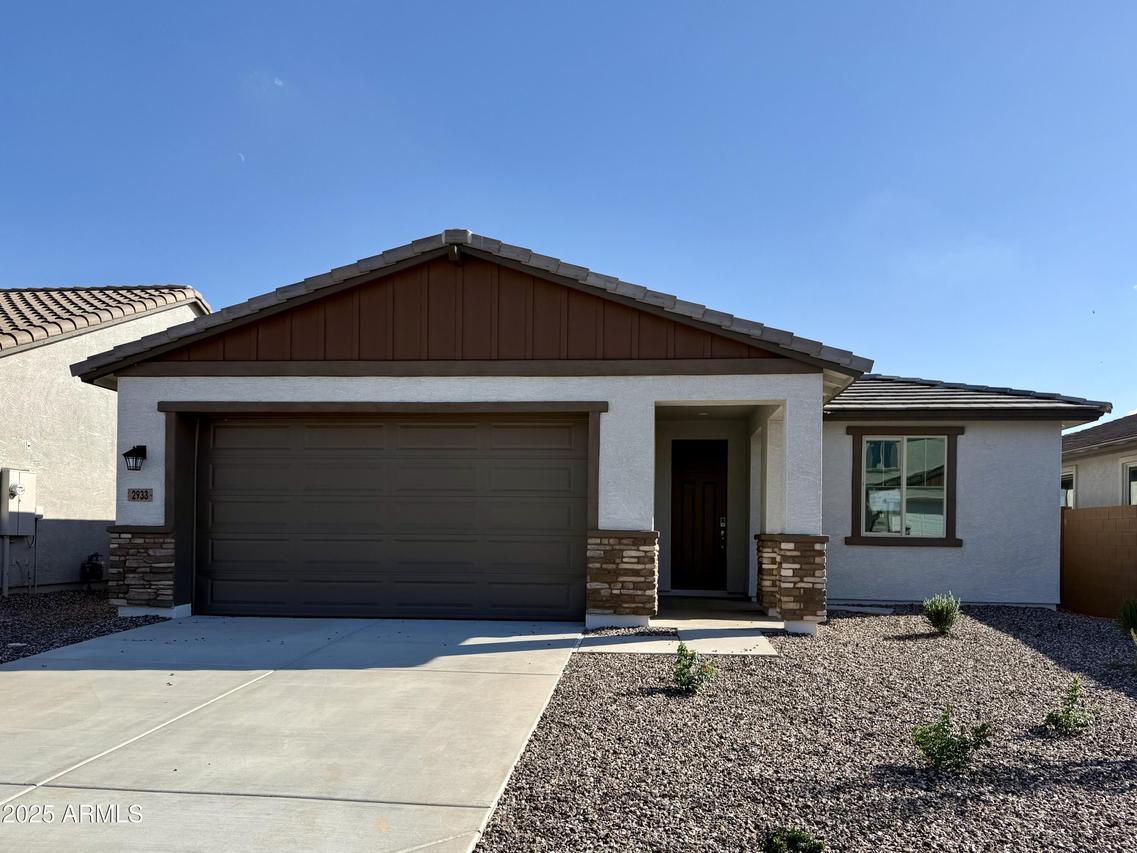 2933 E Mecklenburg Way, San Tan Valley, AZ 85143