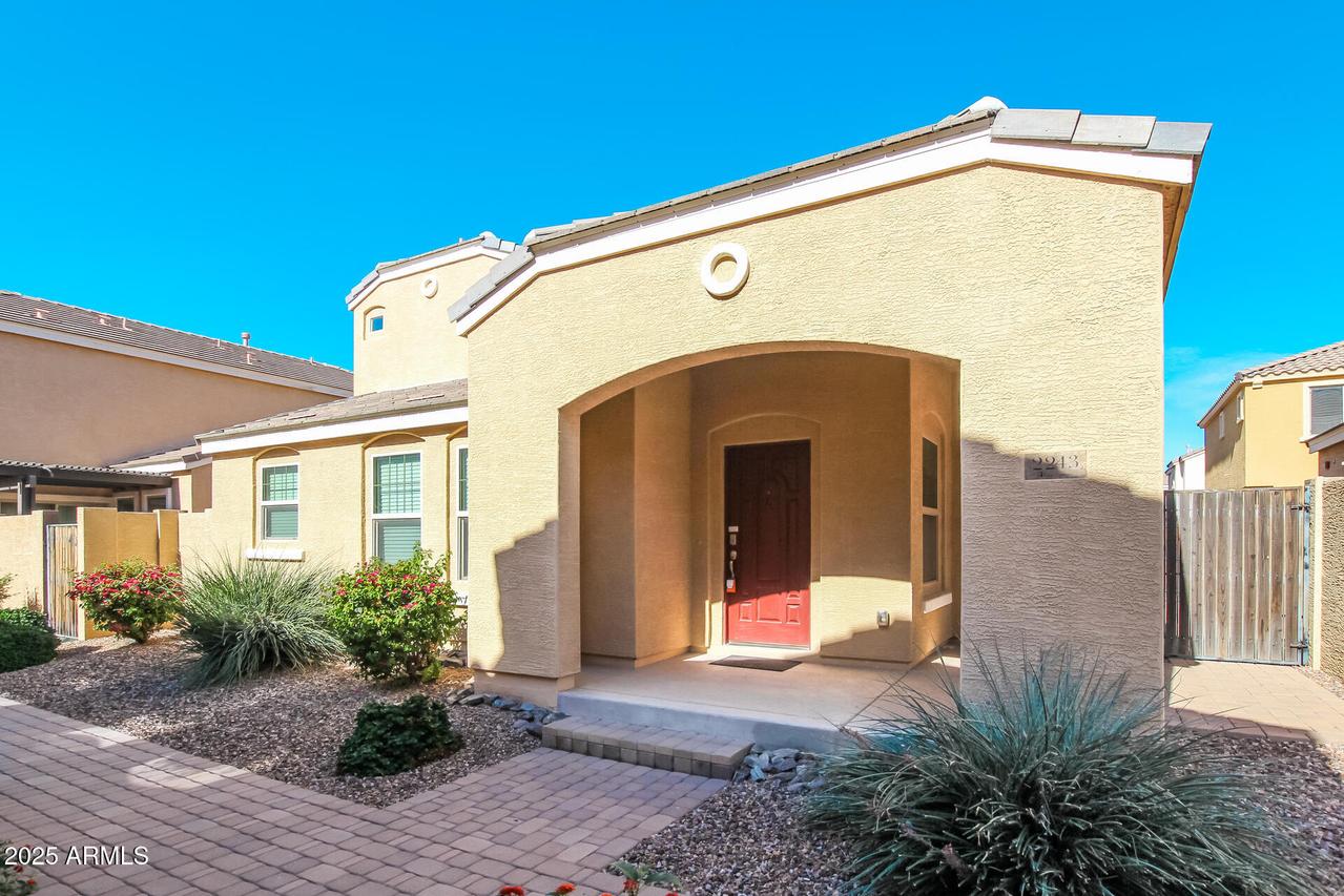 2243 S Ponderosa Dr., Gilbert, AZ 85295