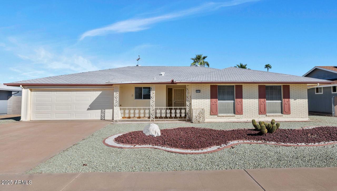 10914 W White Mountain Rd., Sun City, AZ 85351