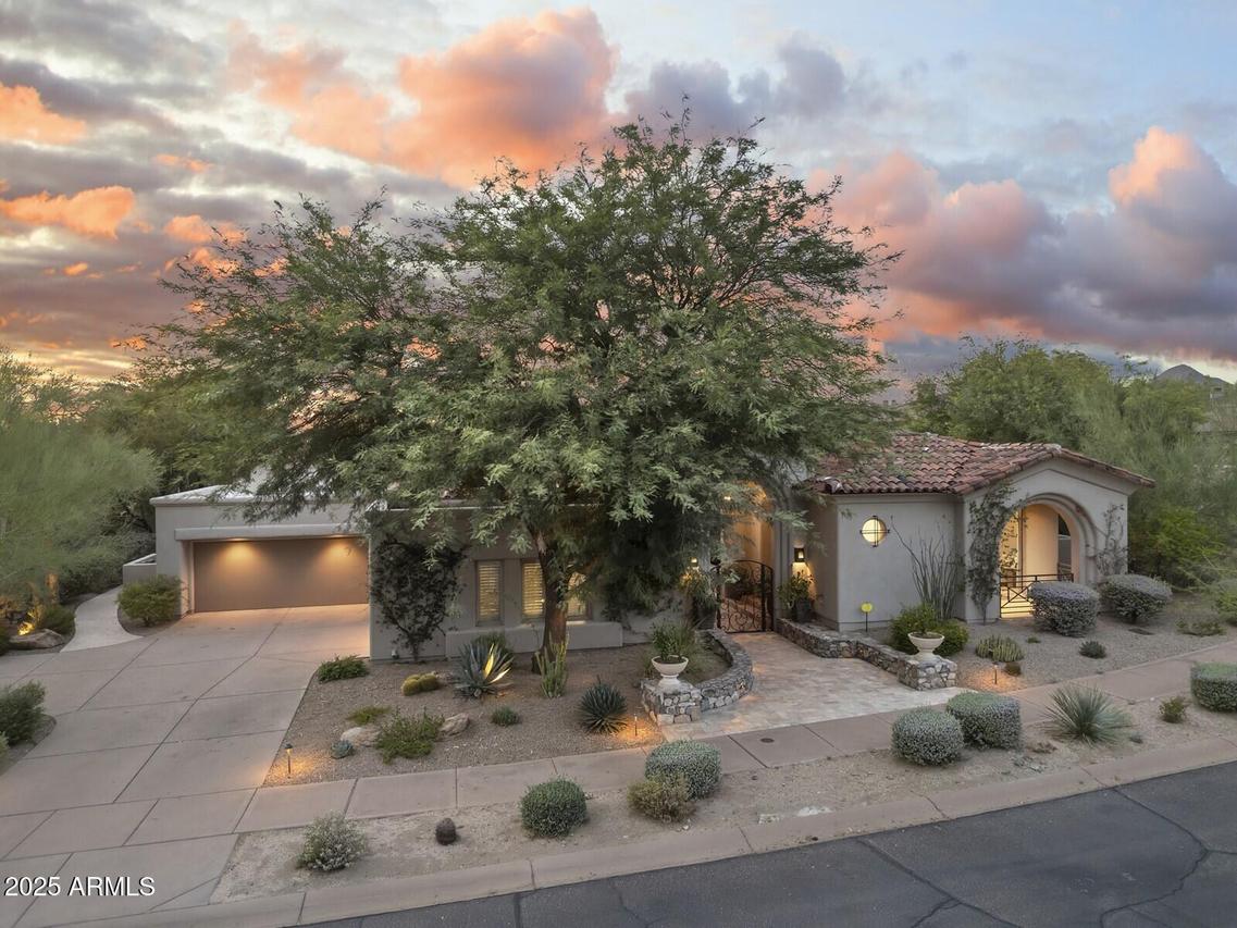 9290 E Thompson Peak Pkwy. #142, Scottsdale, AZ 85255