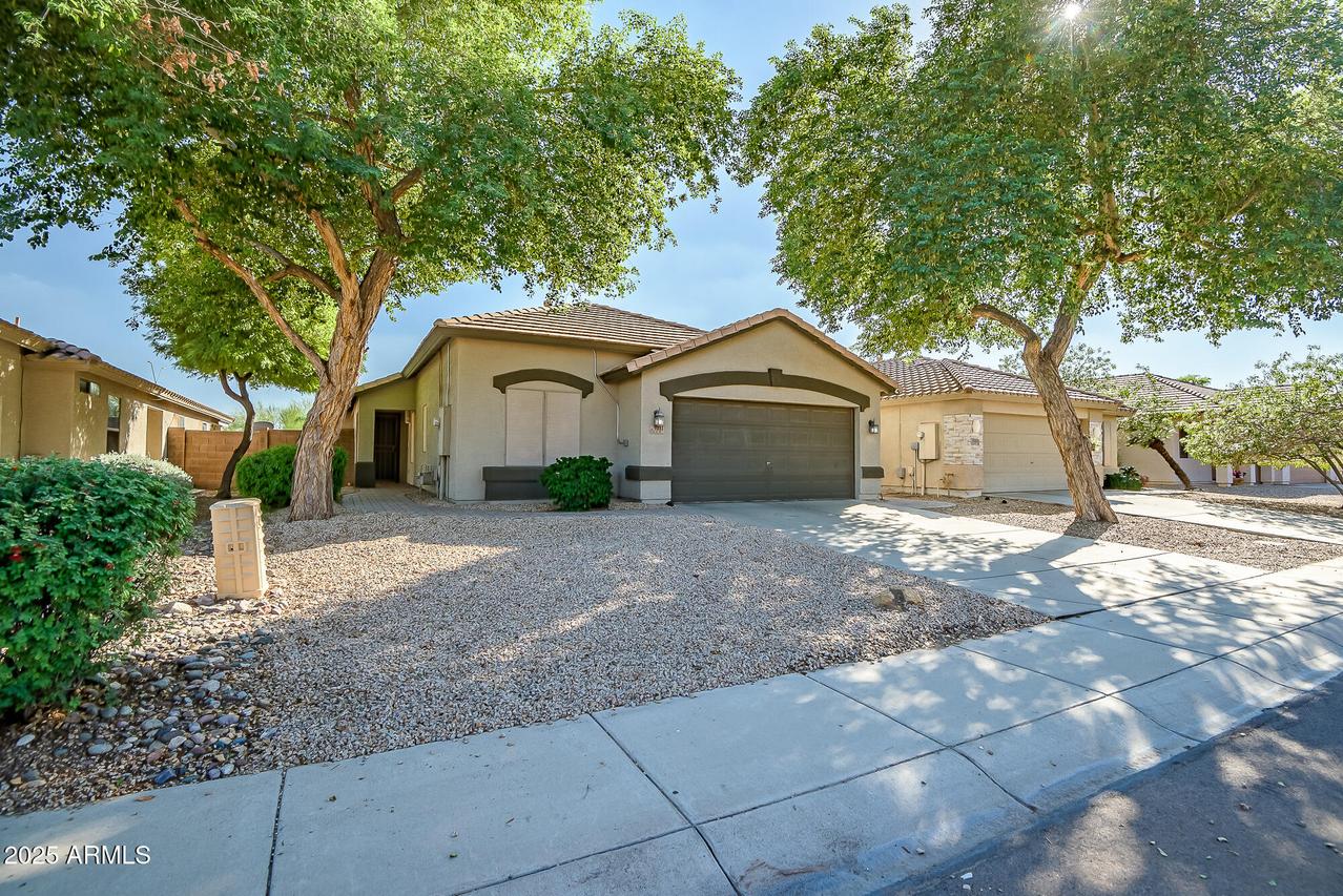 9331 W Harmony Ln., Peoria, AZ 85382