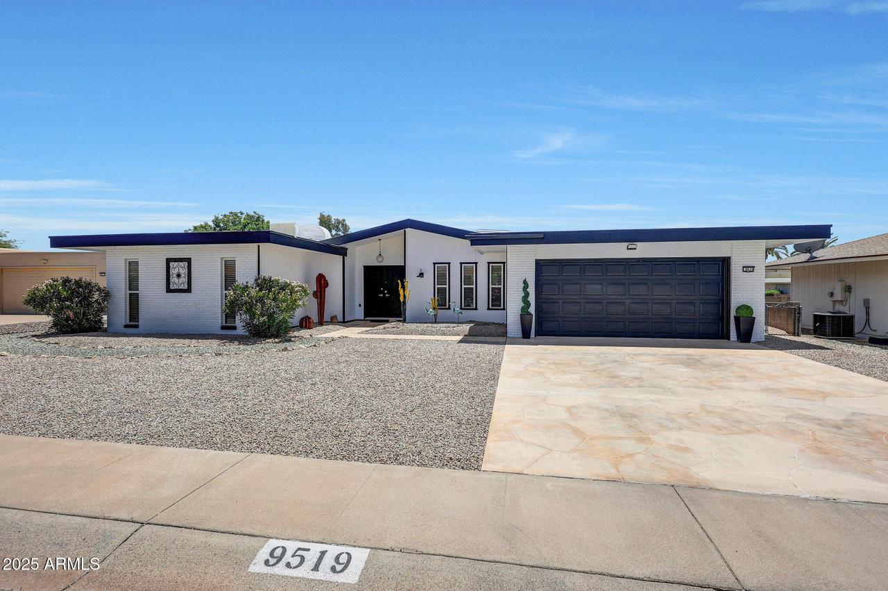 9519 W Timberline Dr., Sun City, AZ 85351