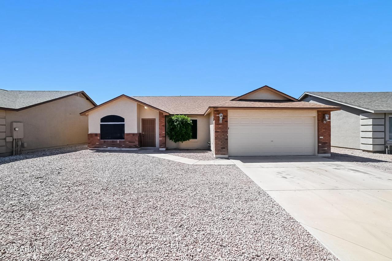 1021 W Mesquite Ave., Apache Junction, AZ 85120
