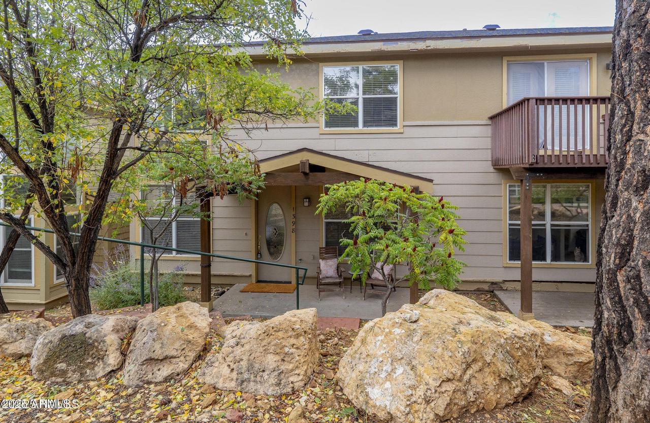 1398 E Scarlet Dr., Flagstaff, AZ 86001
