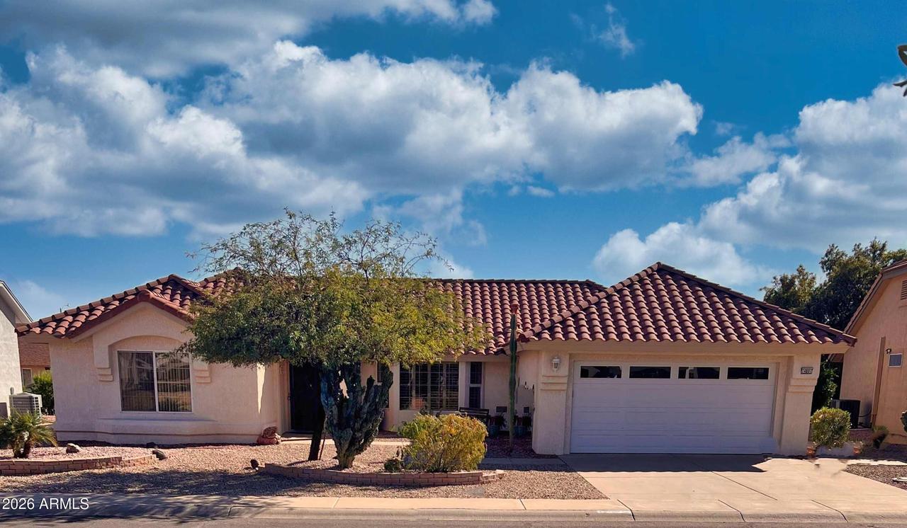14801 W Blue Verde Dr., Sun City West, AZ 85375