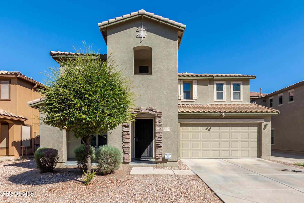 10822 W Pierson St., Phoenix, AZ 85037